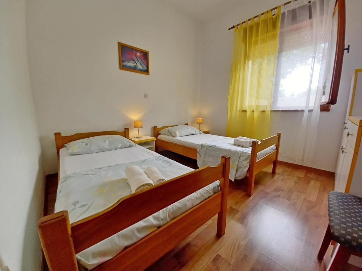House Oliva, Sveti Kirin Hébergement de vacances *