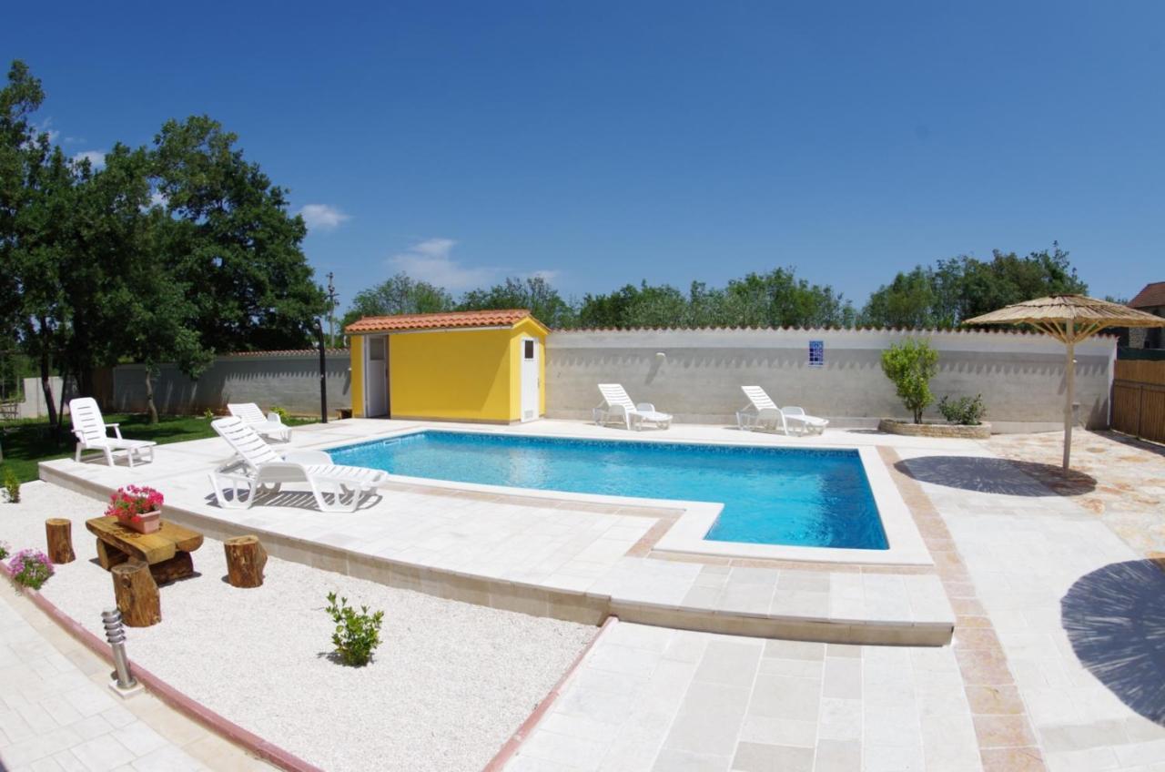 House Oliva, Sveti Kirin Holiday home *