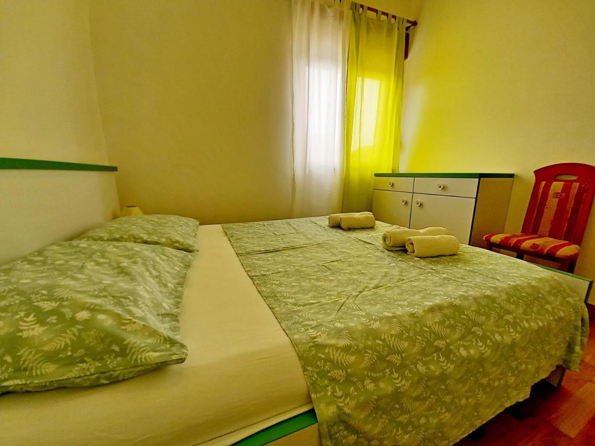 House Oliva, Sveti Kirin * Svetvincenat